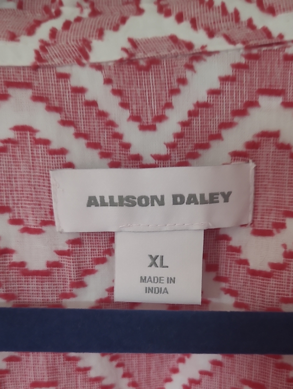 Allison Daley Top - Picture 3 of 7